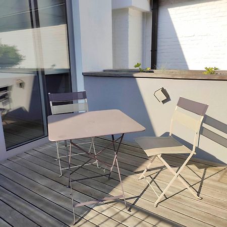 Les Valcaprimontoises Bed & Breakfast ชอดฟองเตน ภายนอก รูปภาพ