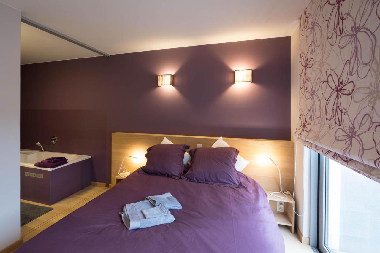 Les Valcaprimontoises Bed & Breakfast ชอดฟองเตน ภายนอก รูปภาพ