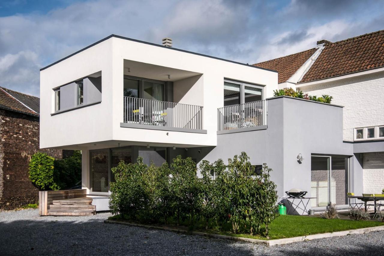 Les Valcaprimontoises Bed & Breakfast ชอดฟองเตน ภายนอก รูปภาพ